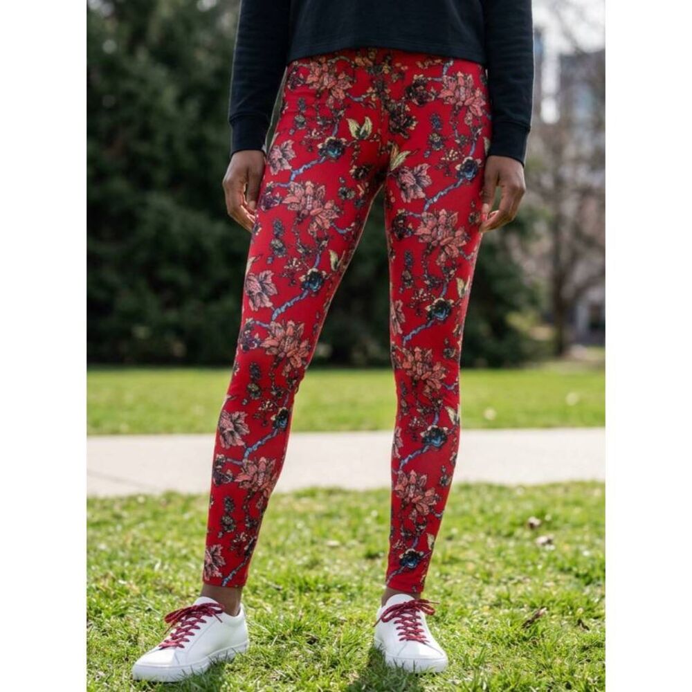 🔺️NWT LuLaRoe Red Floral Print Legging Pants One Size